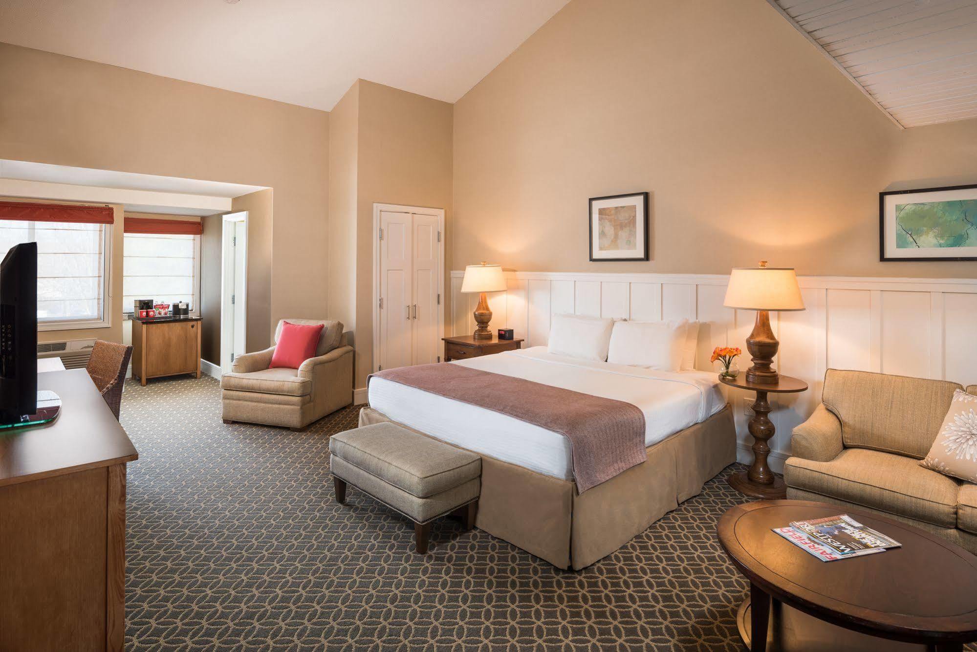 The Westport Inn, An Ascend Hotel Collection Member Exteriér fotografie